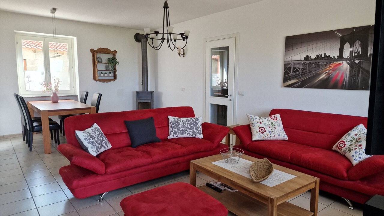 Photo of Livingroom in Roddino