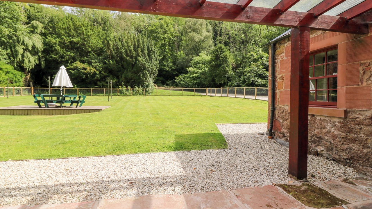 Photo of Outdoor in Aberargie