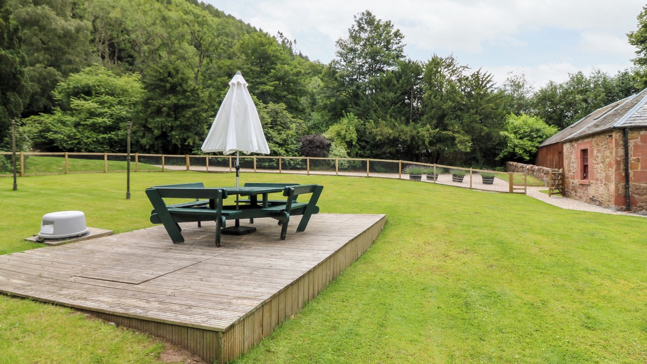 Photo of Outdoor in Aberargie