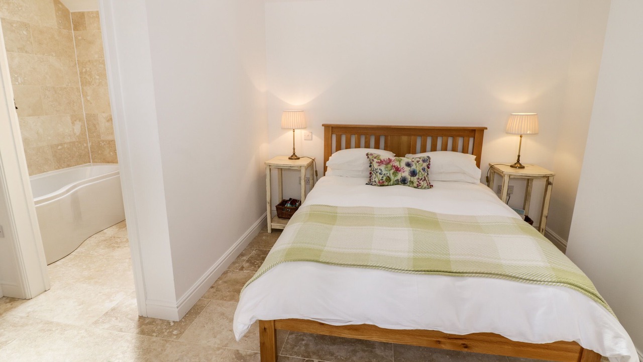 Photo of Bedroom in Daventry