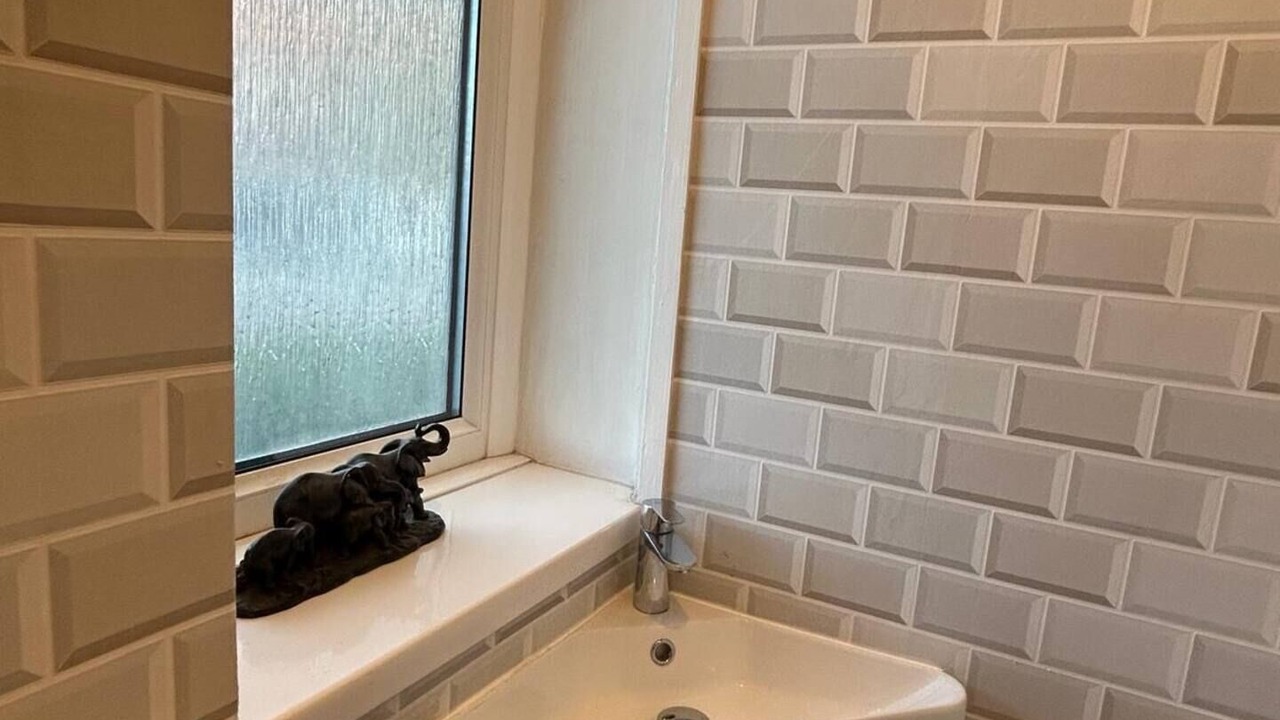 Photo of Bathroom in Swiss Cottage