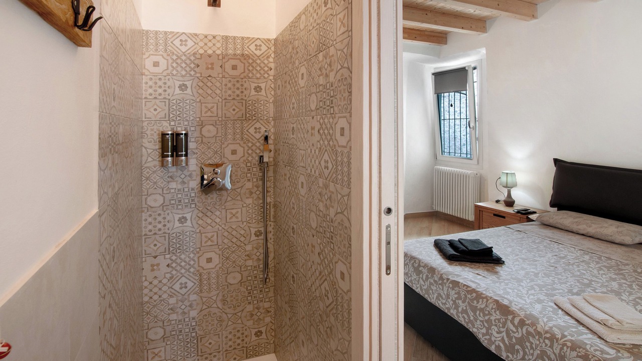 Photo of Bathroom in Naggio