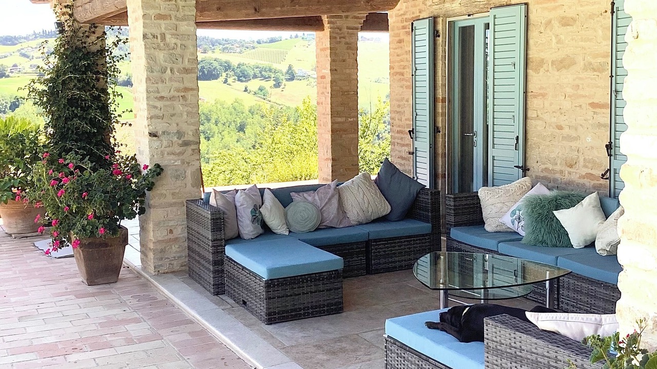 Photo of Patio Balcony in Monsampietro Morico