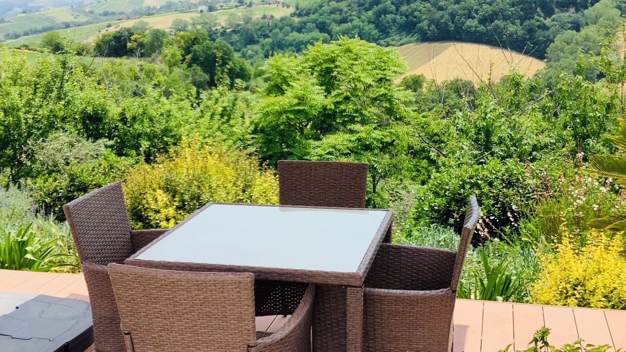 Photo of Outdoor in Monsampietro Morico