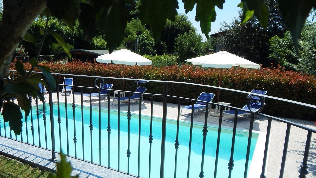 Photo of Outdoor in Mologno