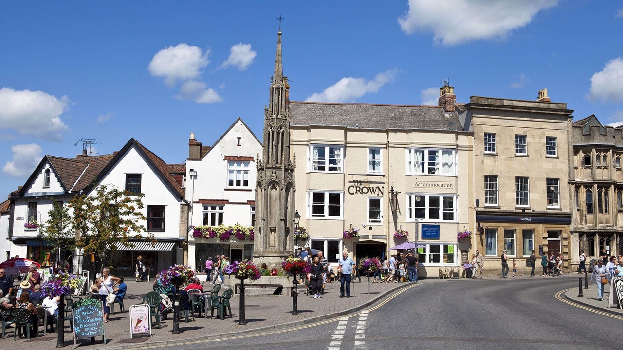 Photo of Others in Tunley