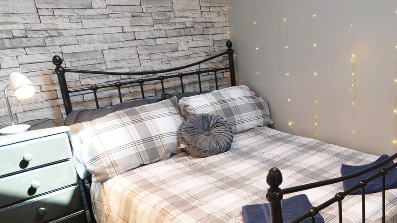 Photo of Bedroom in Tunley