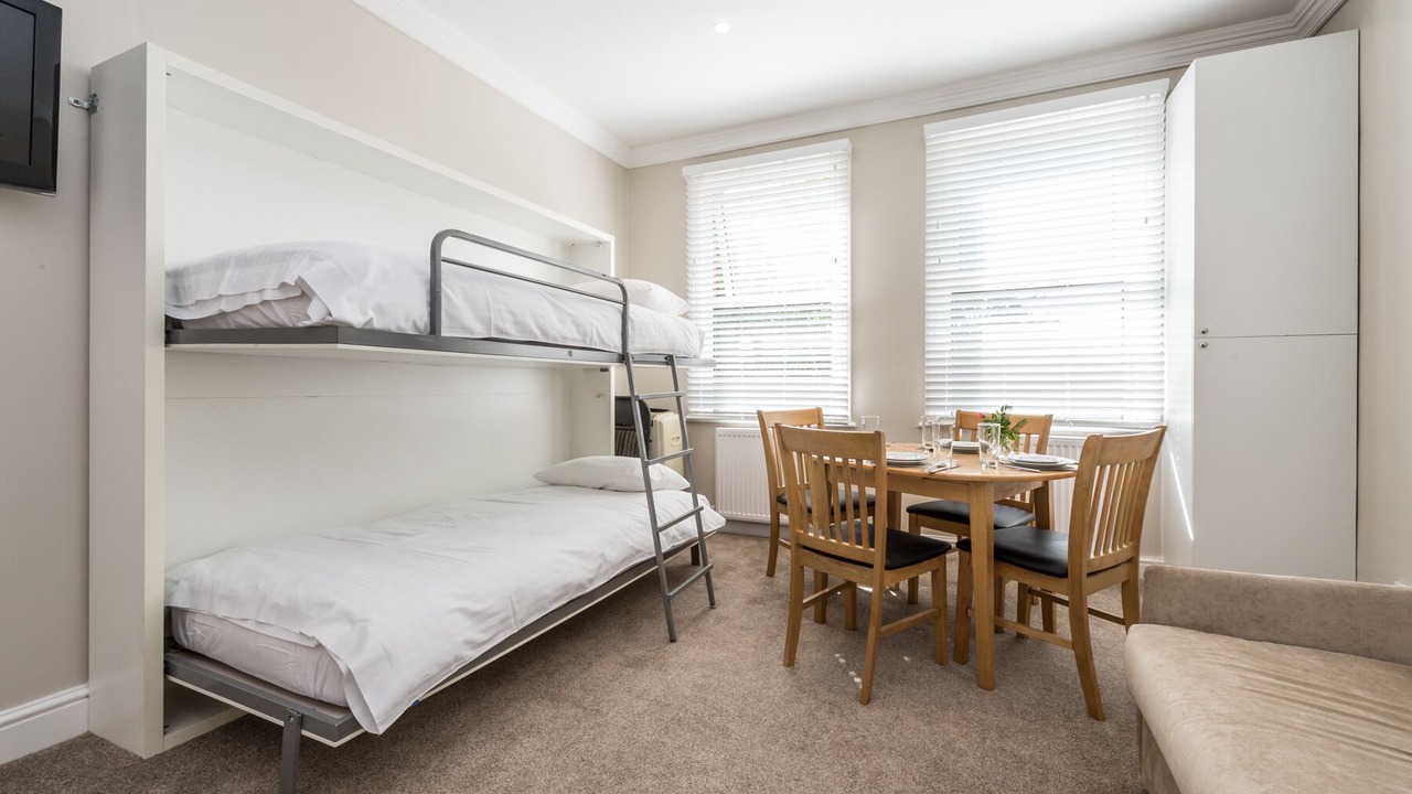 Photo of Bedroom in Brondesbury Park
