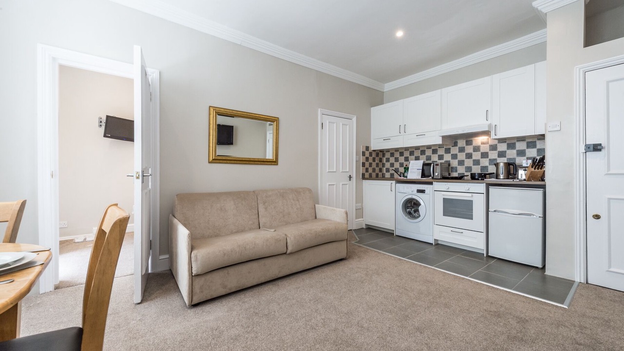Photo of Livingroom in Brondesbury Park