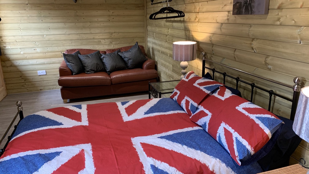 Photo of Bedroom in Winterbourne