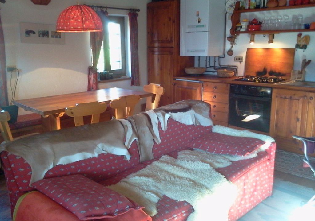 Photo of Livingroom in Antagnod