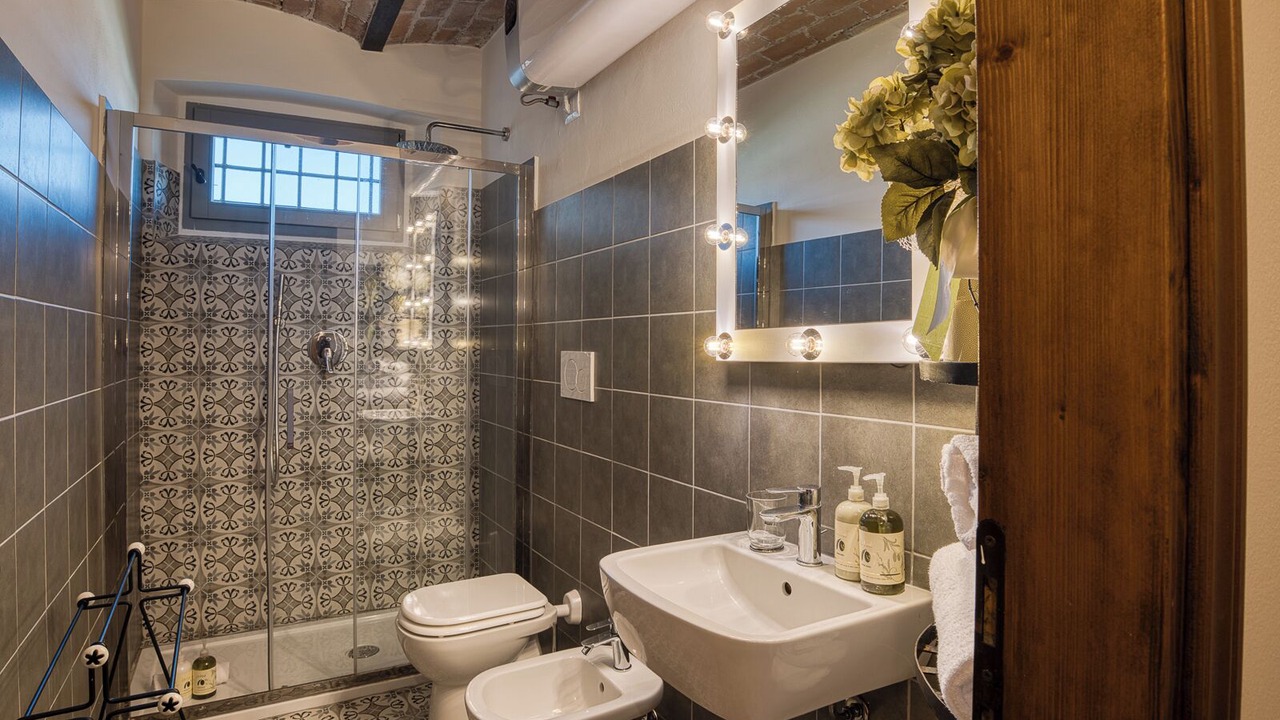 Photo of Bathroom in Gaiole in Chianti