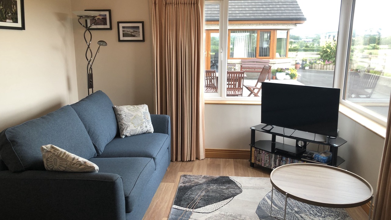 Photo of Livingroom in Lisnagunogue
