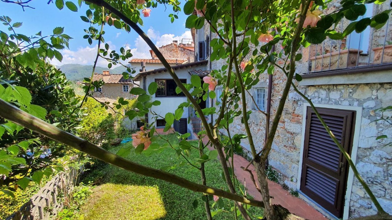 Photo of Outdoor in Santa Lucia