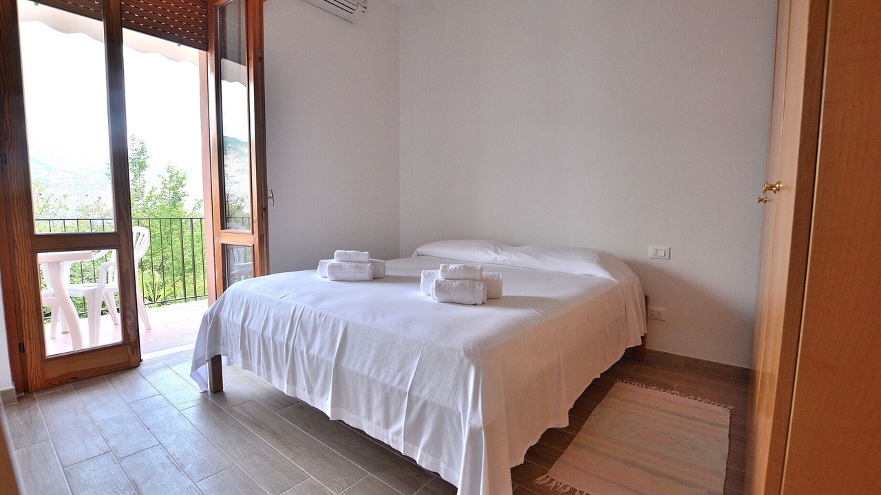 Photo of Bedroom in Malcesine