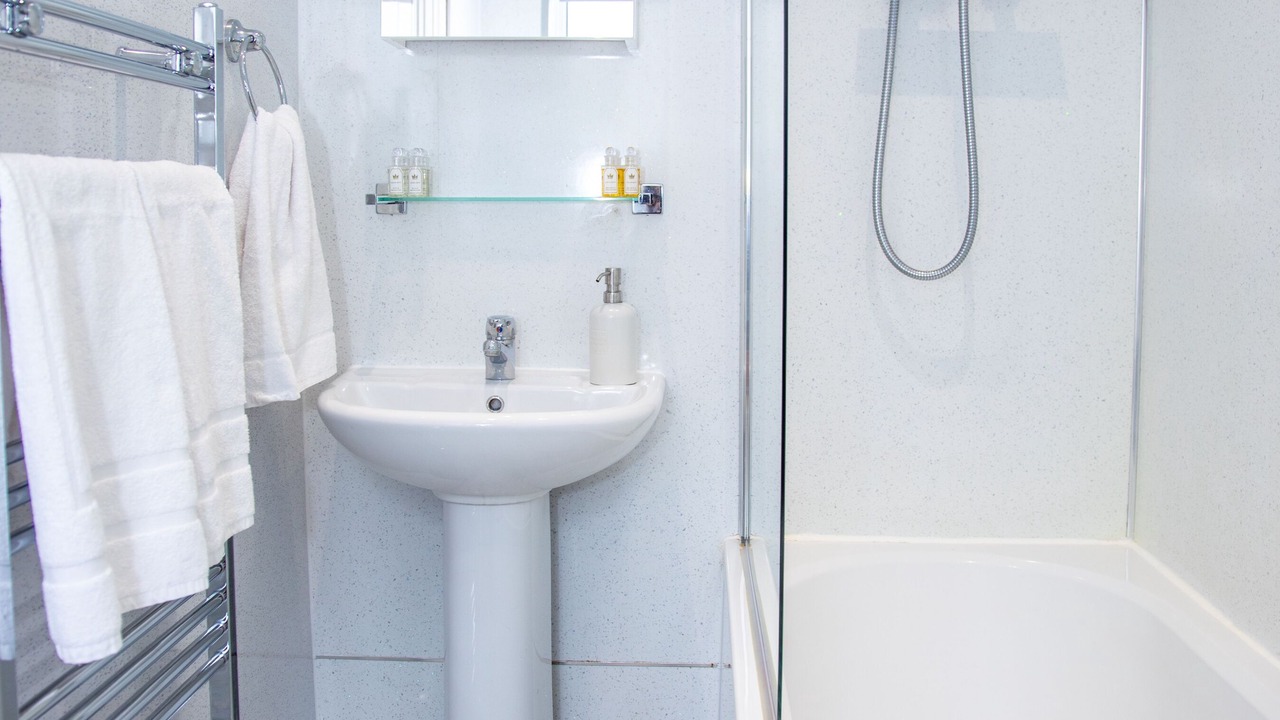 Photo of Bathroom in Levenmouth