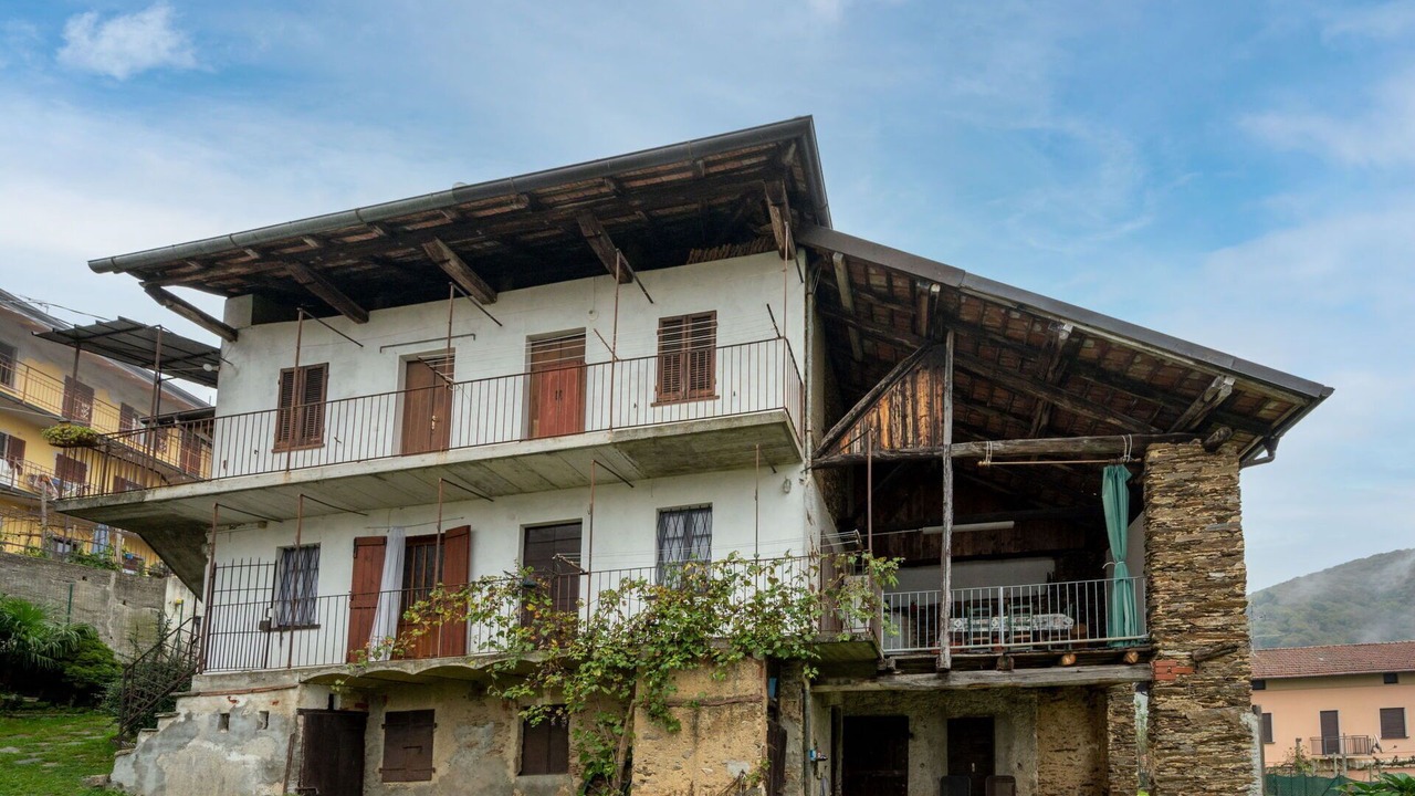 Photo of Others in Armeno