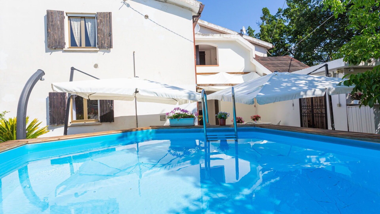 Photo of Outdoor in Marciano