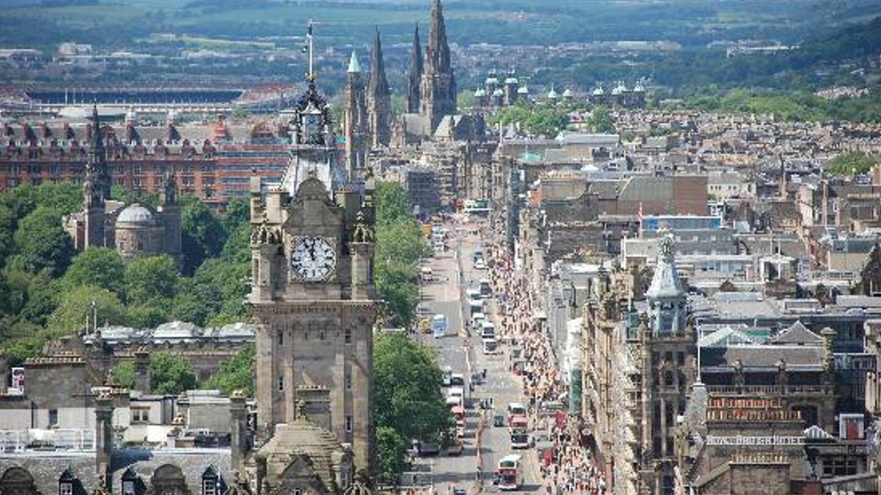 Photo of Others in Bruntsfield