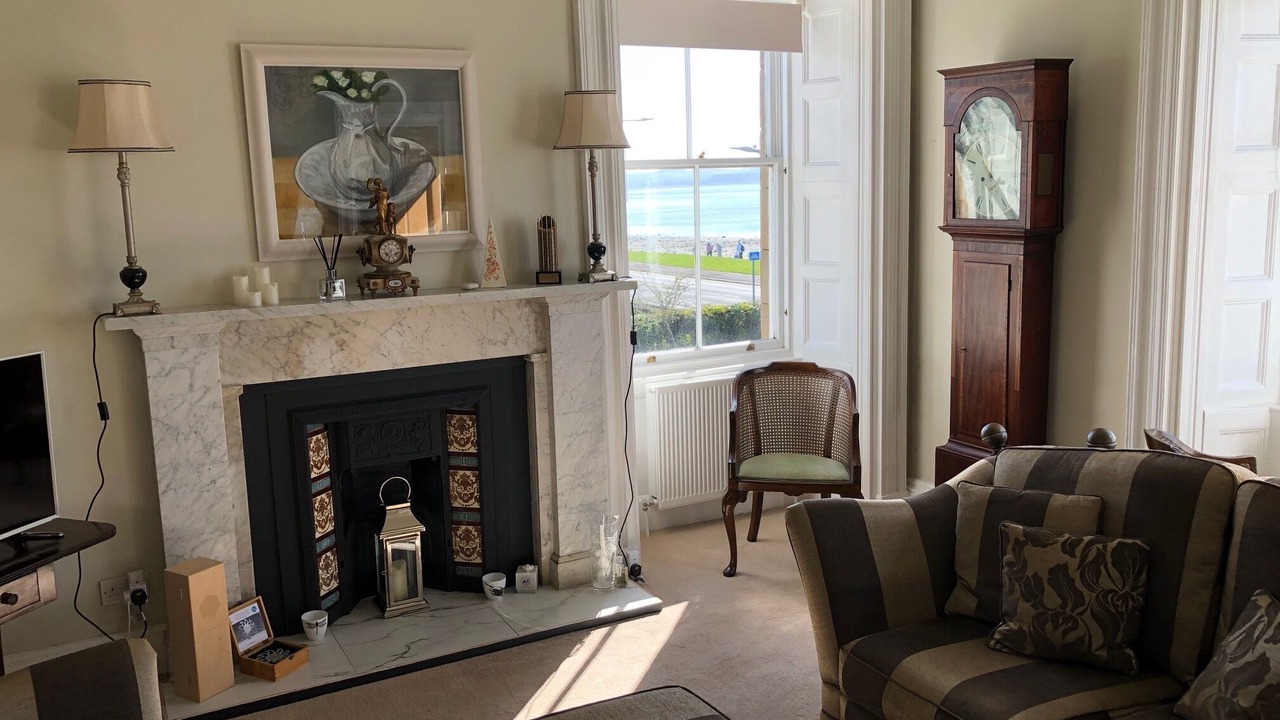 Photo of Livingroom in Helensburgh