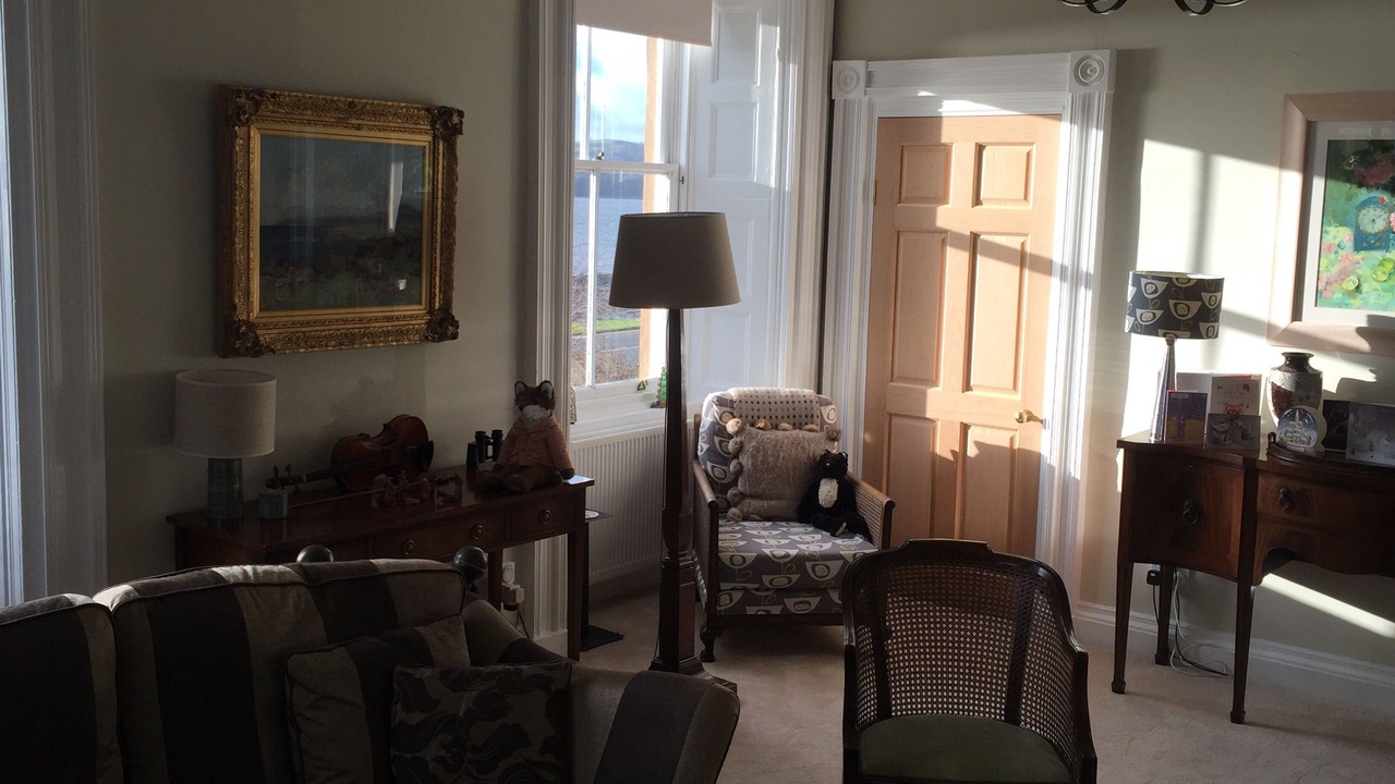Photo of Livingroom in Helensburgh