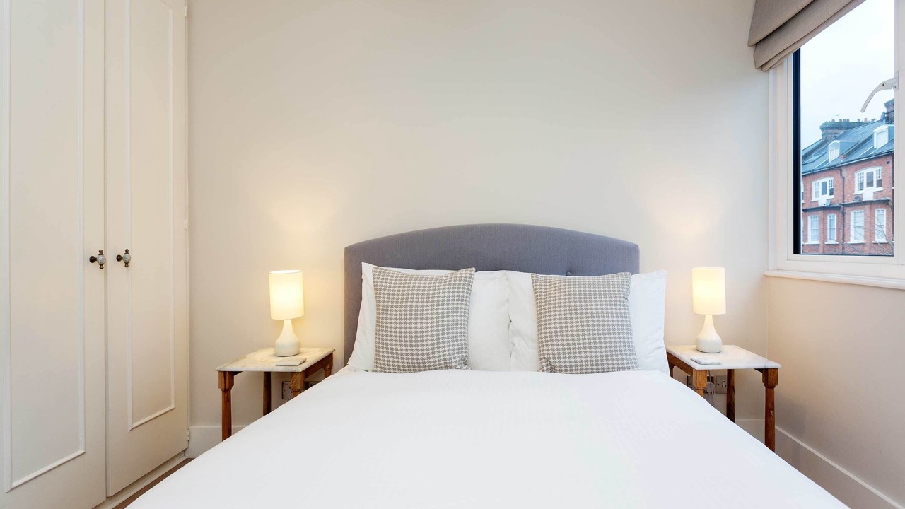 Photo of Bedroom in Belsize