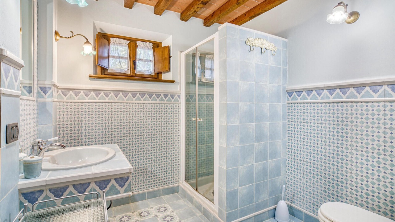 Photo of Bathroom in Porrena