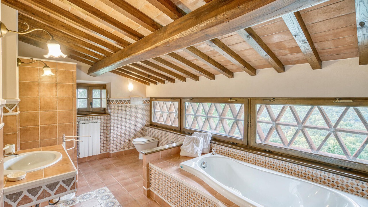 Photo of Bathroom in Porrena