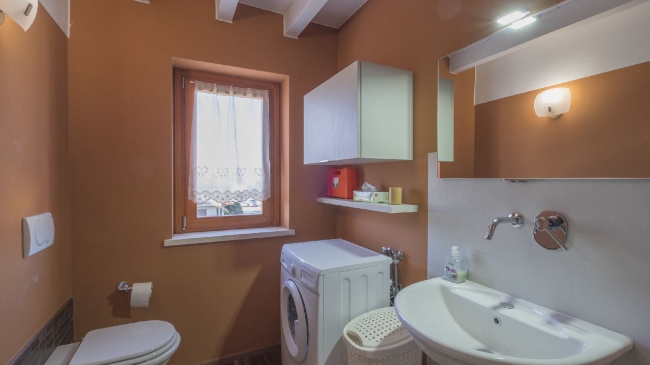Photo of Bathroom in Lugana