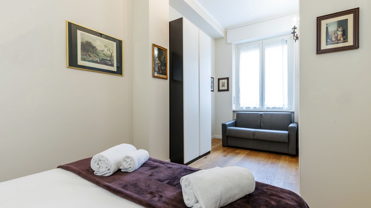 Photo of Bedroom in Magenta