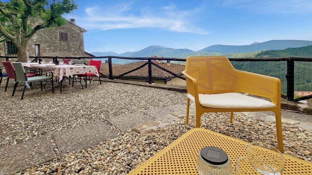 Photo of Outdoor in Mologno