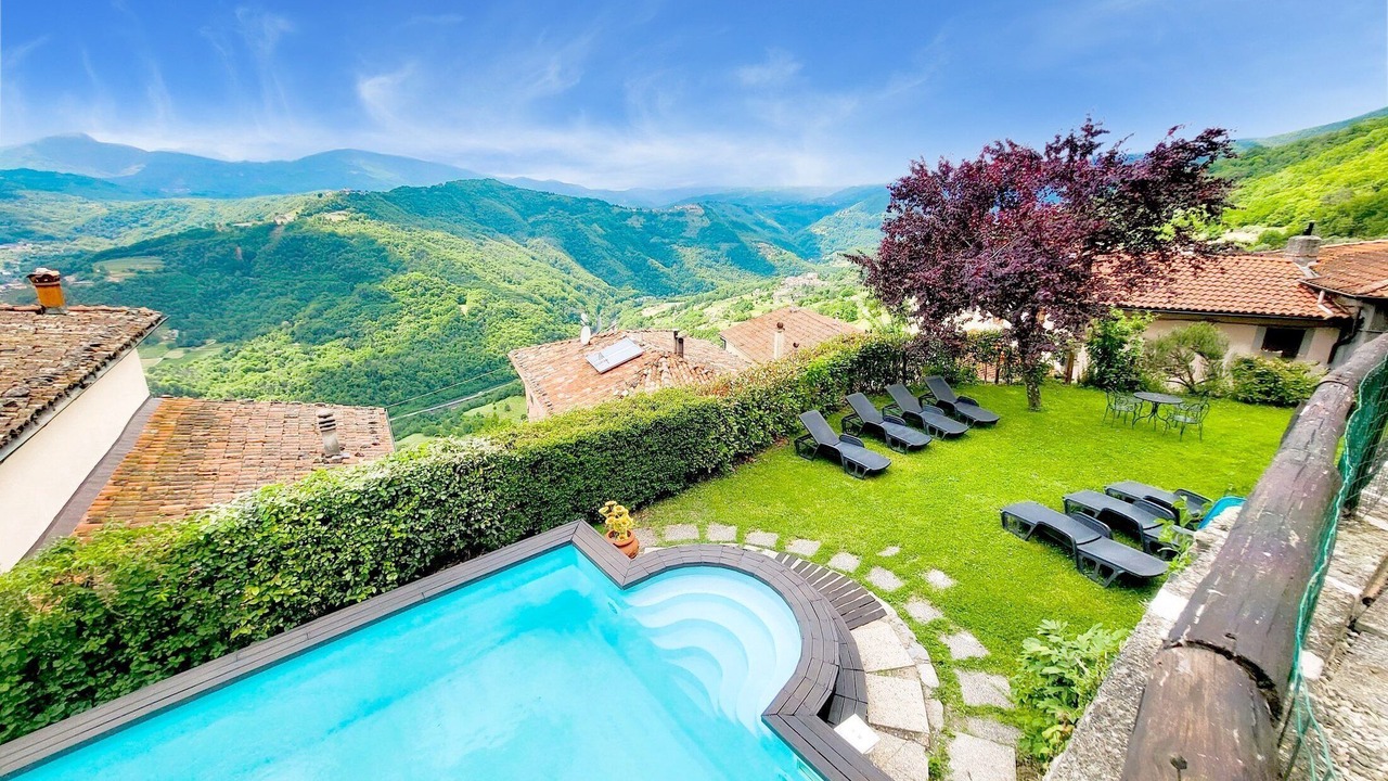 Photo of Outdoor in Mologno