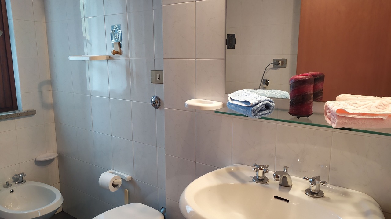 Photo of Bathroom in Rocca di Mezzo