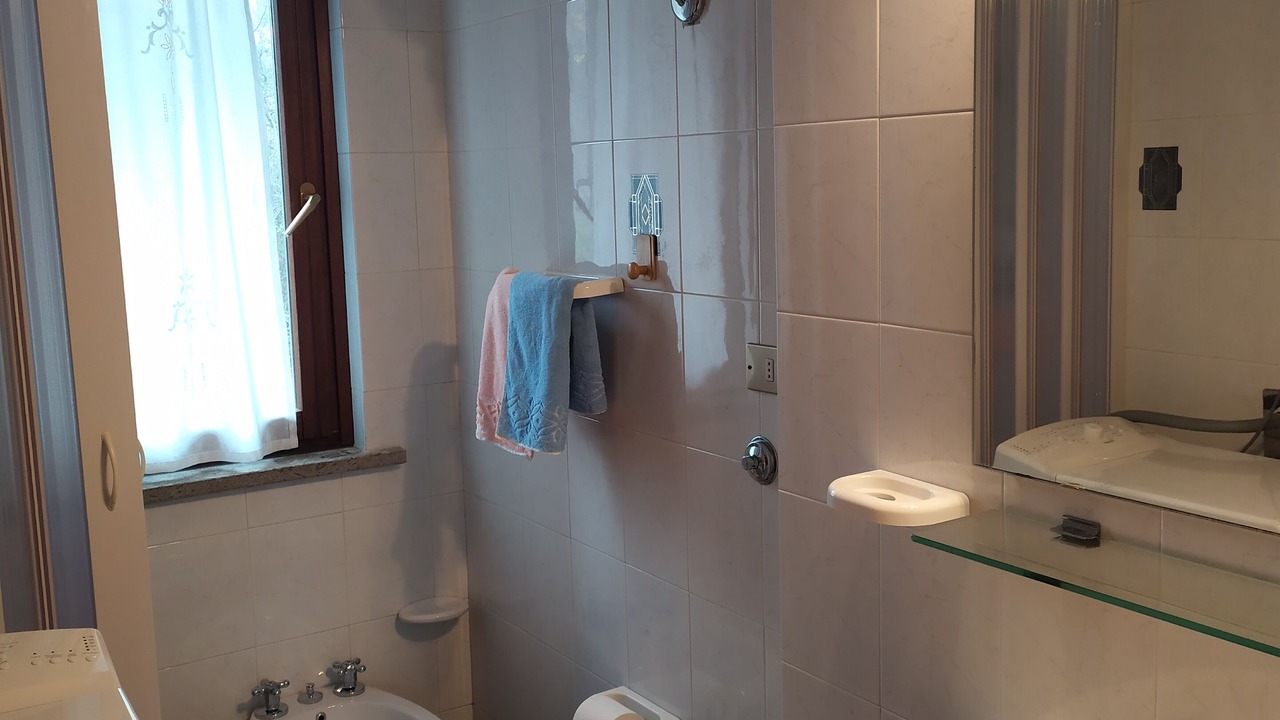 Photo of Bathroom in Rocca di Mezzo