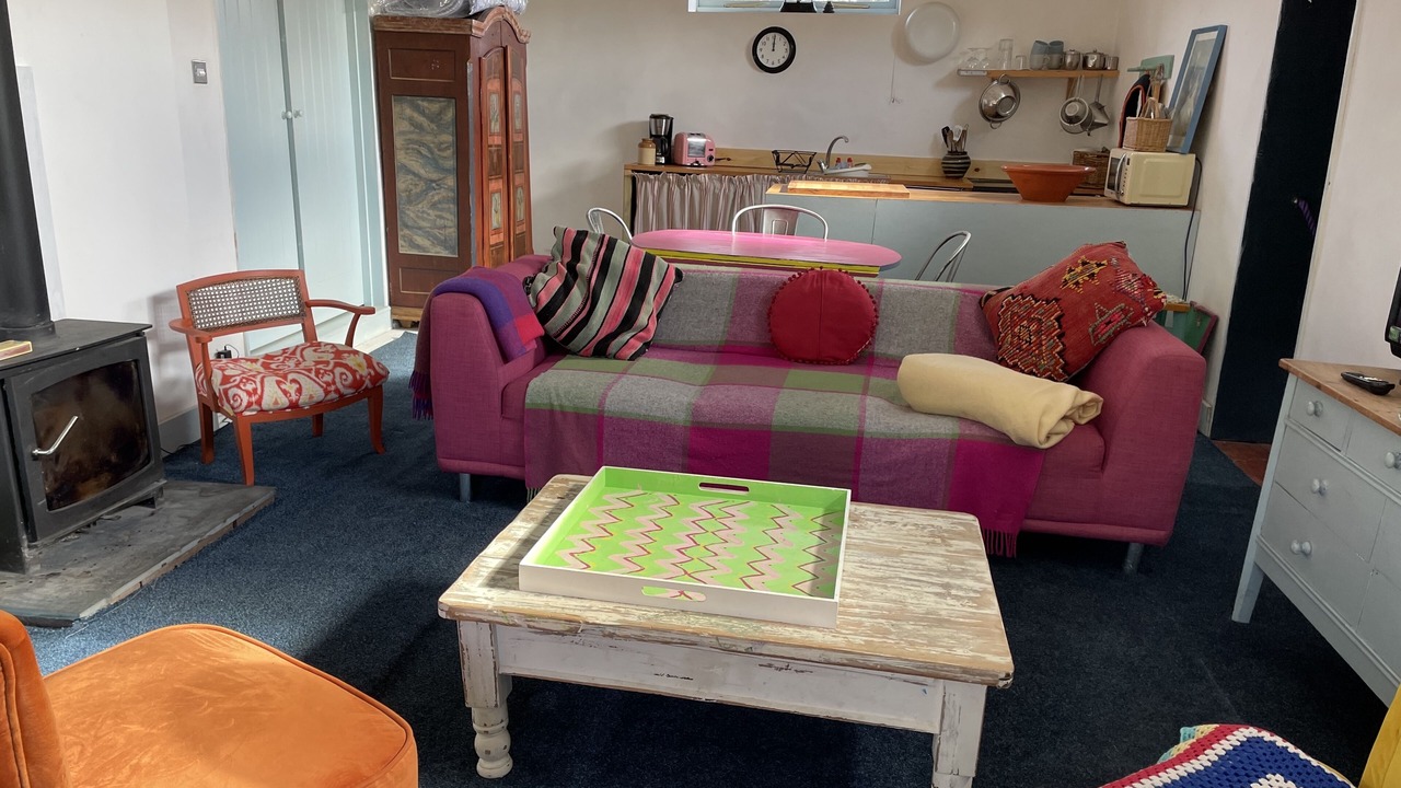 Photo of Livingroom in Mayfield