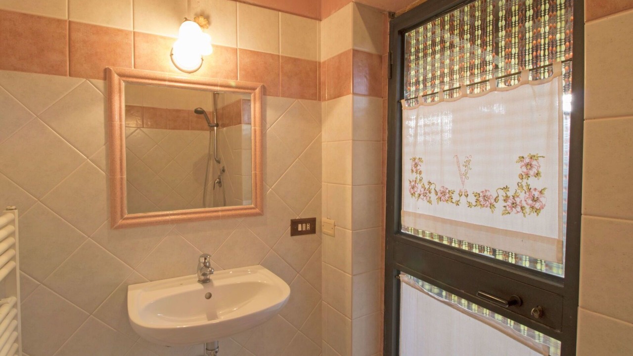 Photo of Bathroom in Laterina