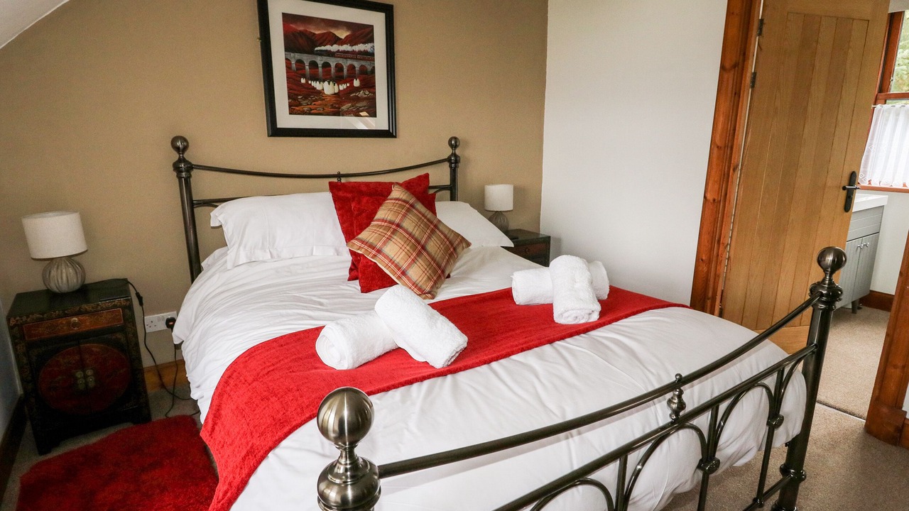Photo of Bedroom in Lochailort