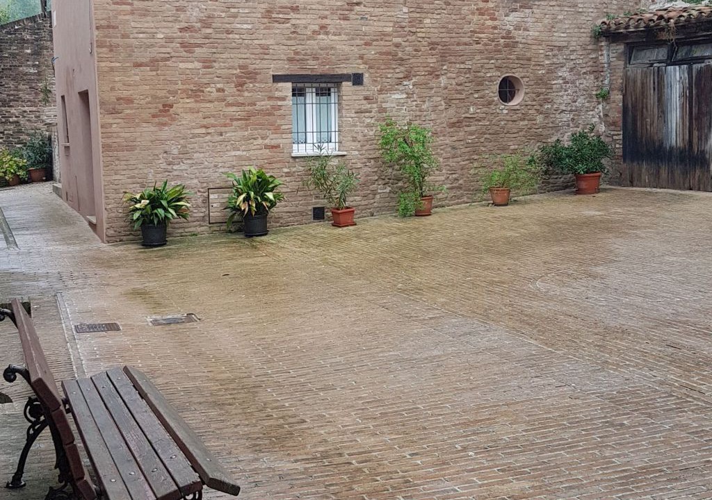 Photo of Patio Balcony in Urbino