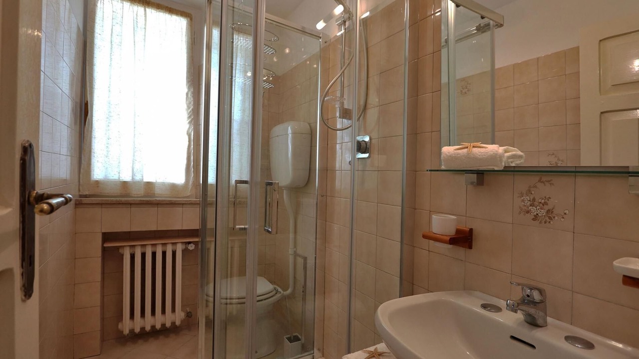 Photo of Bathroom in Pesaro
