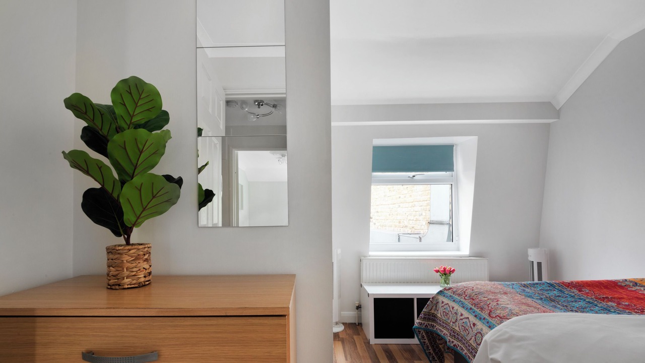 Photo of Bedroom in Bunhill