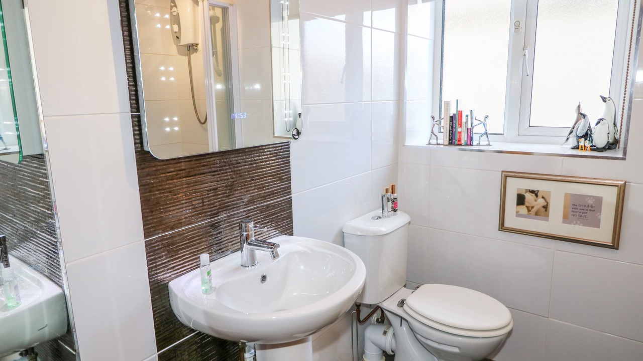 Photo of Bathroom in Castlerock