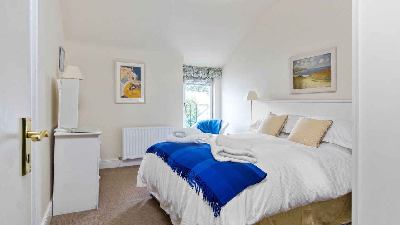 Photo of Bedroom in Whiteabbey