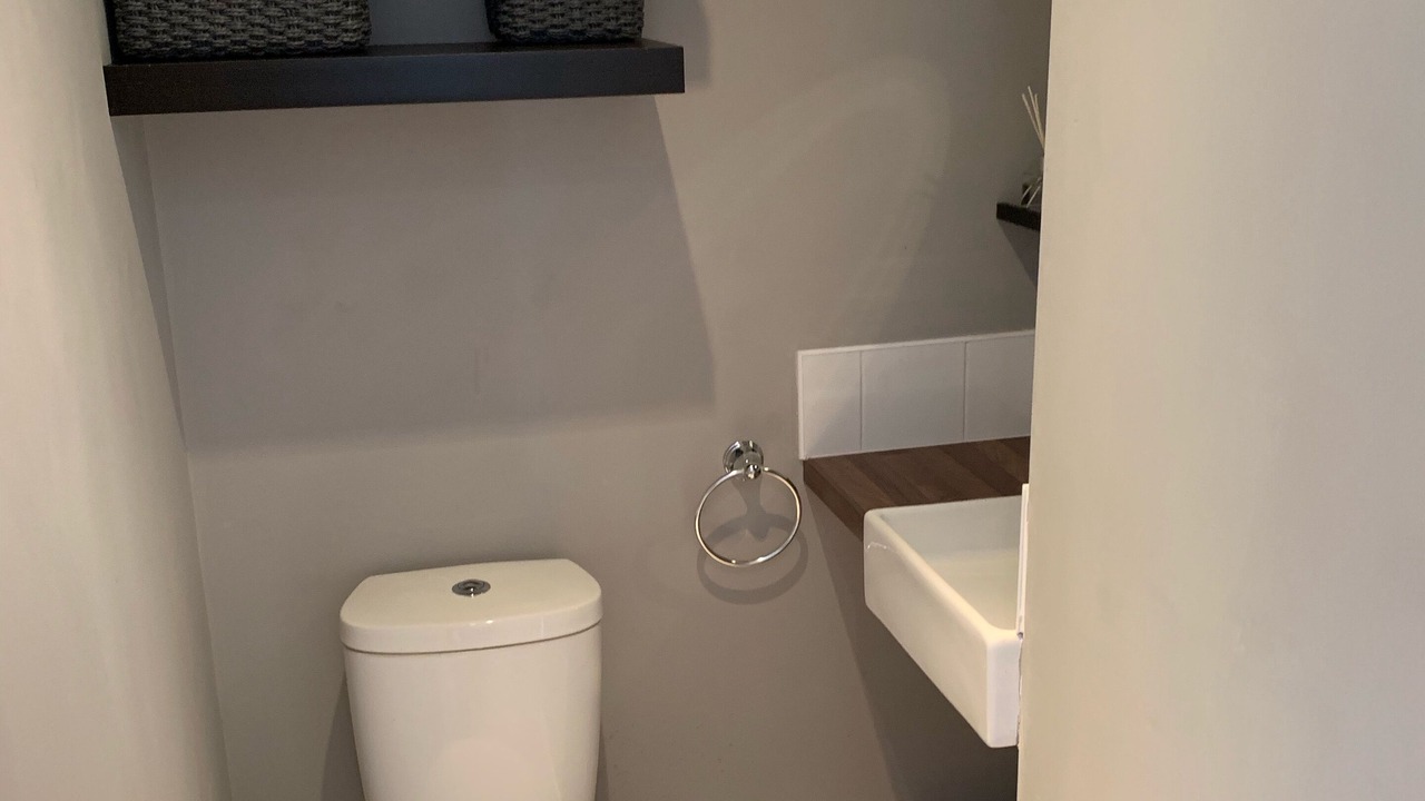 Photo of Bathroom in Winterbourne