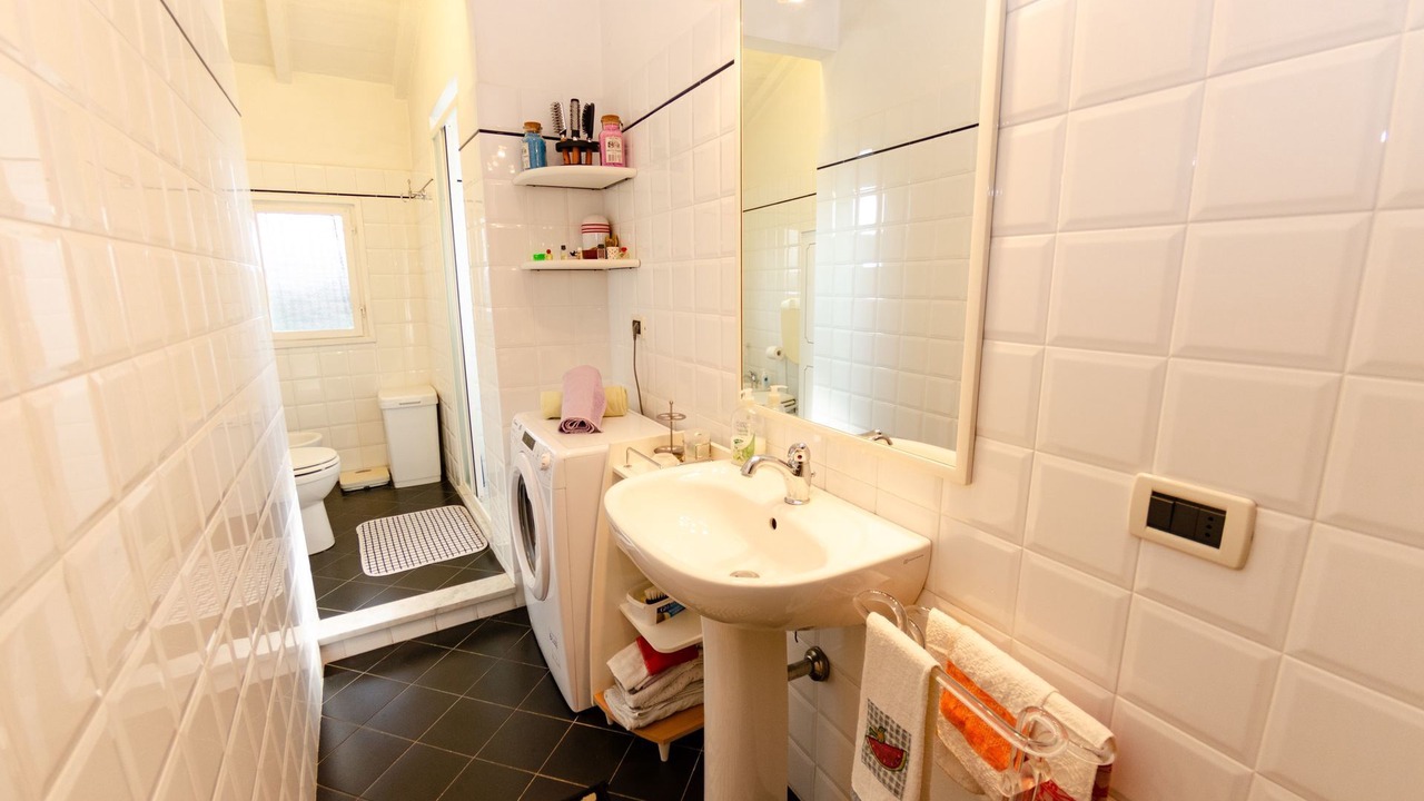 Photo of Bathroom in Lucca Historical Center