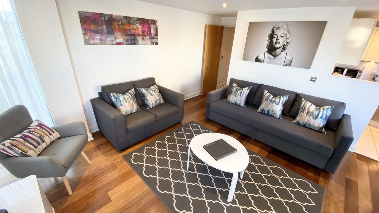 Photo of Livingroom in Oxford City Centre