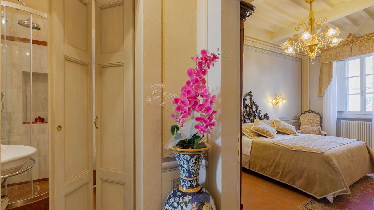 Photo of Bathroom in Cortona Old Town