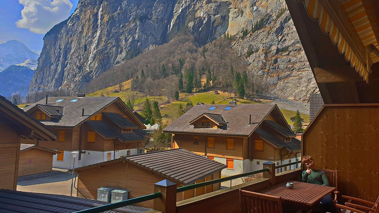Photo of Patio Balcony in Lauterbrunnen