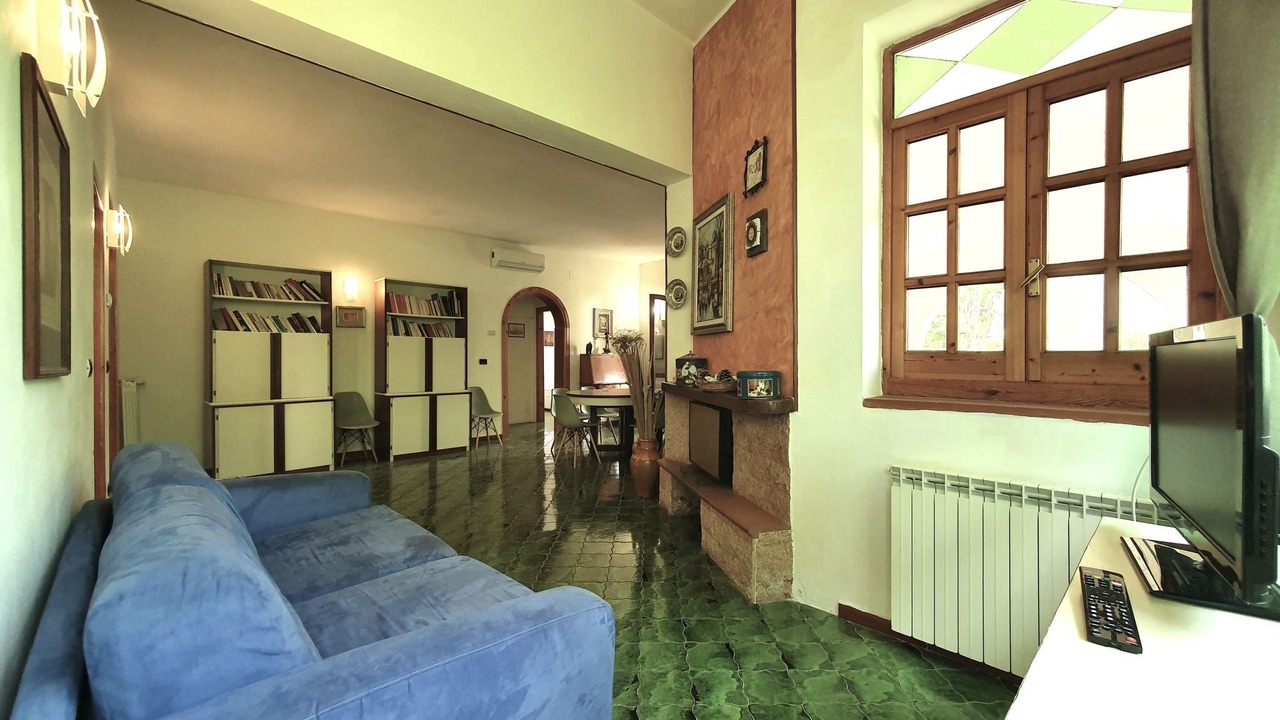 Photo of Livingroom in Arenella