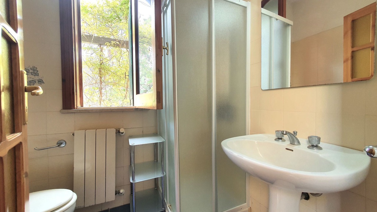 Photo of Bathroom in Arenella