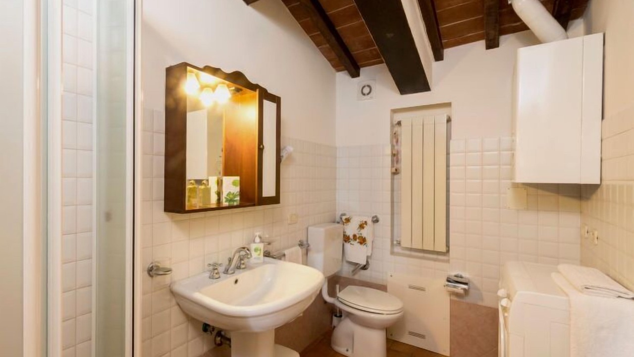 Photo of Bathroom in Popoltaio-Schiacciato